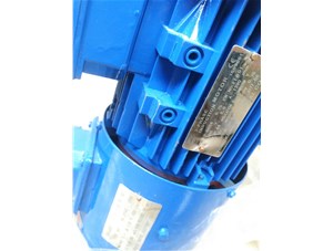 單相電機的啟動電容和運行電容一樣的嗎？