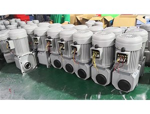 如何看出是三相異步電動機